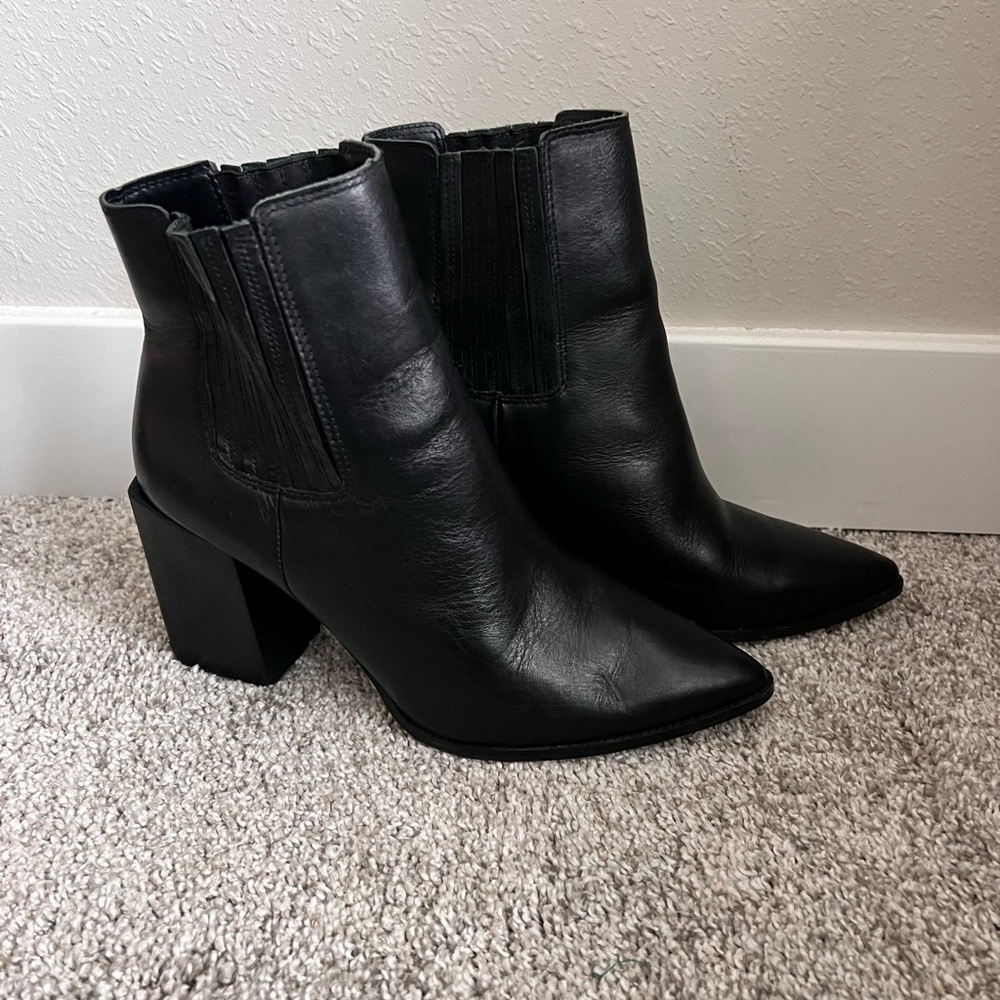 STEVE MADDEN block Heel Booties